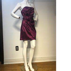 Le Chateau Floral Shiny Plum Purple Stretchy Prom Wedding summer mini dress NWT